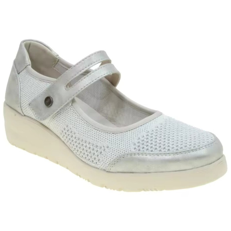 TREINTAS 4151 plata - Zapatos con tira de velcro tipo merceditas fabricadas en tela con cuña de goma