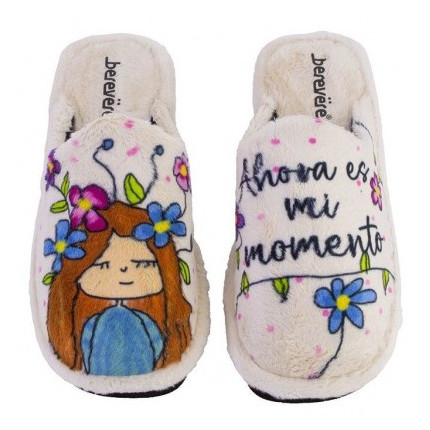 Zapatillas de casa para mujer con frase "Ahora es mi momento"