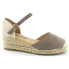 AMARPIES 26841 taupe - Sandalias con pequeña cuña de yute de tres cuerdas en antelina con pulsera al tobillo
