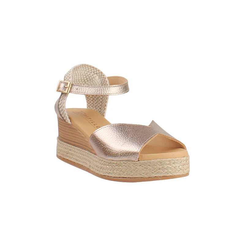 Pitillos 10592 oro - Sandalias de cuña de piel metalizada