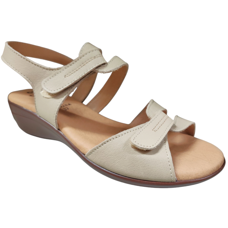 Sandalias de cuña con dos pequeños velcros lisas en beige