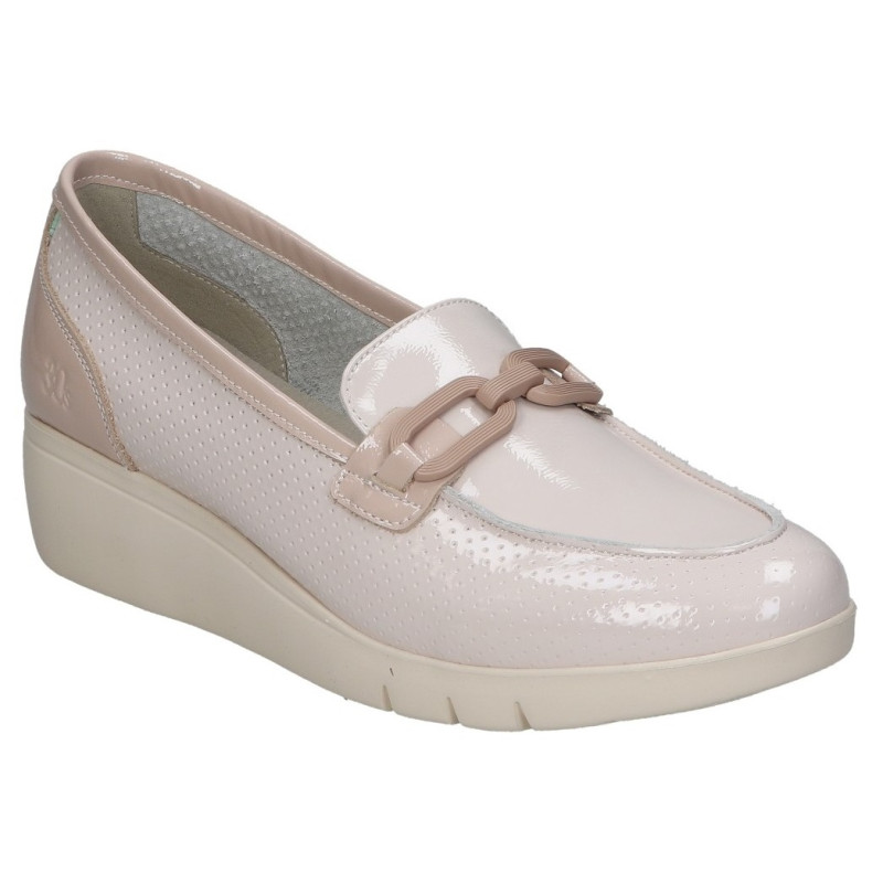 TREINTAS 4316 charol beige - Zapatos tipo mocasín en piel con cuña y adorno metálico