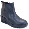 VALERIAS 9618 NEGRO . Botines de piel con cuña de goma