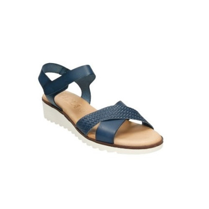 Sandalias de piel de tiras cruzadas con suela de goma muy flexible en color azul