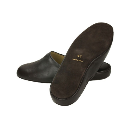 Zapatillas para estar en casa hechas en piel para hombre color marrón, suela silenciosa Fabricada en Menorca