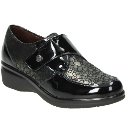 Pitillos 1611 negro - Zapato de velcro en negro con cuña
