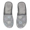 Zapatillas de casa abiertas en paño con flores bordadas, plantilla almohadillada