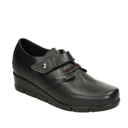 Zapatos de piel de cuña de goma con cierre de velcro en color negro